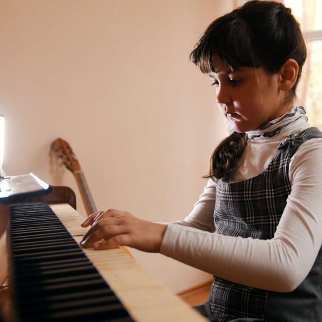 Benefits Of Playing Piano For Children